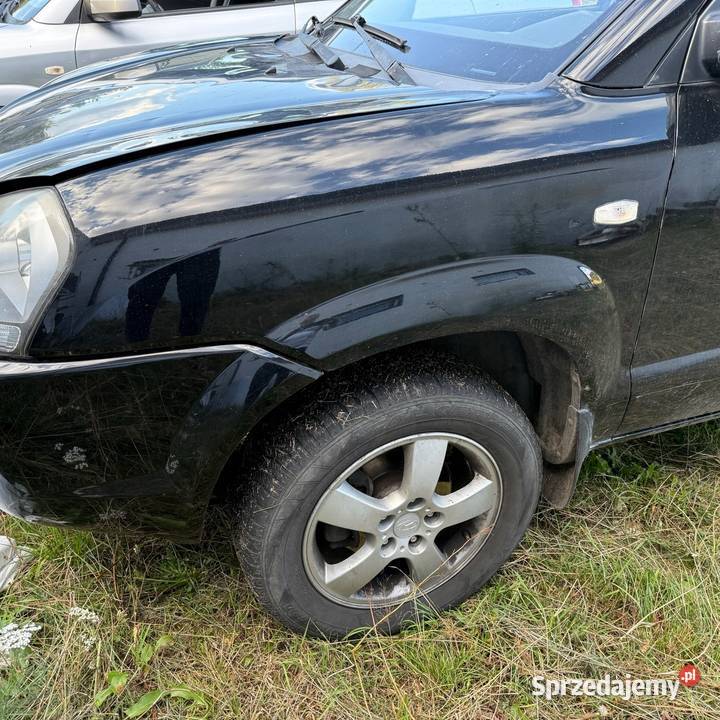Błotnik Lewy Przód HYUNDAI TUCSON 20042010r bez
