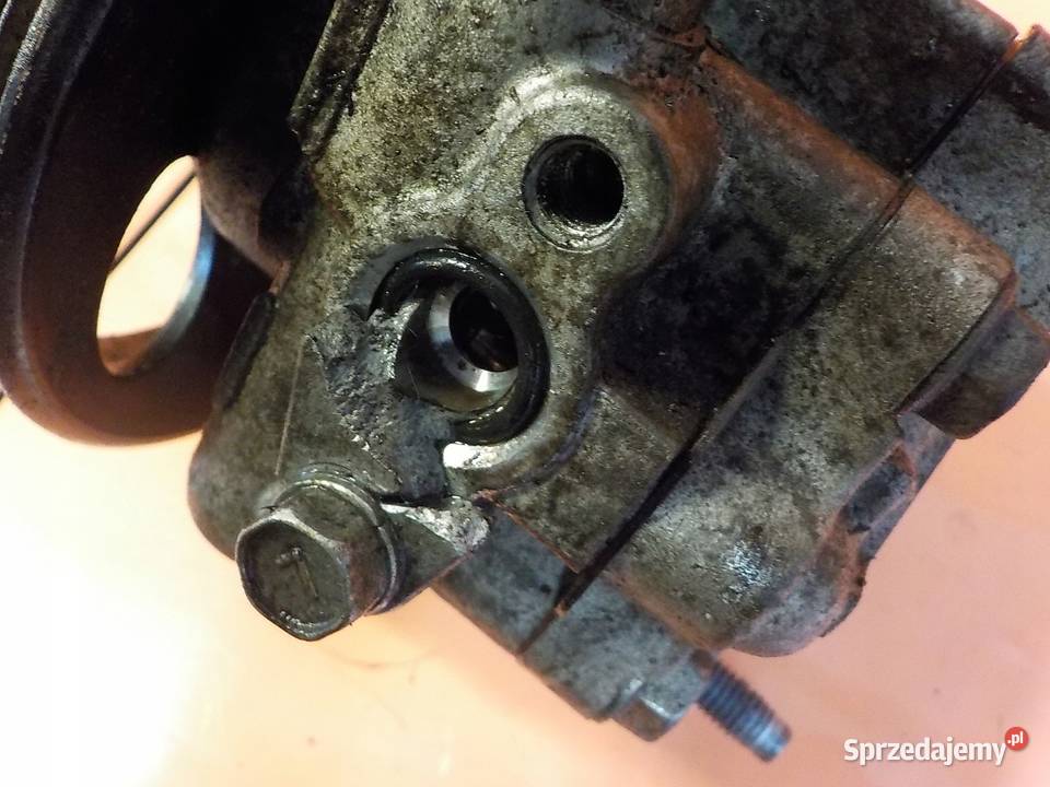 INSIGNIA ASTRA 18 B pompa wspomagania 13309333 Suków