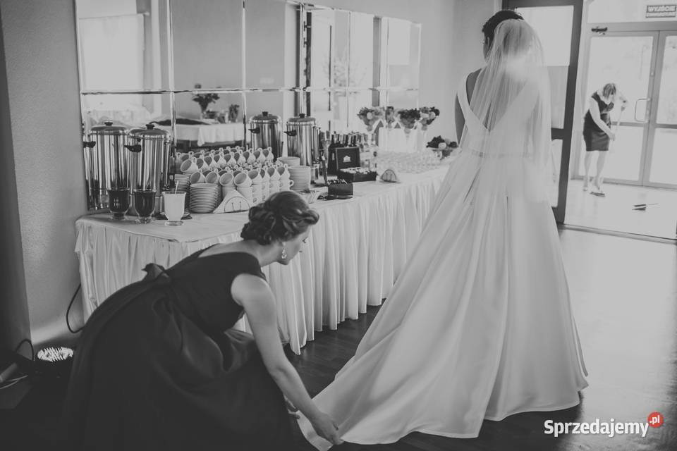 Suknia ślubna z trenem mikado lubelskie Lublin