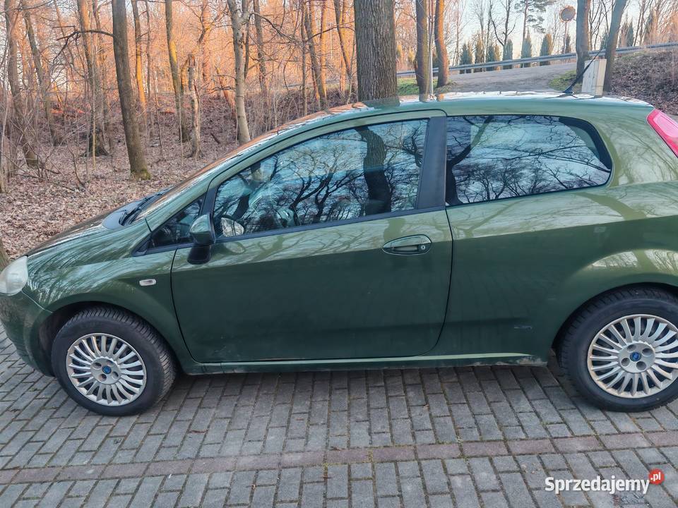Fiat Grande Punto 14 75 2006 sprawny do poprawek Łaziska Górne