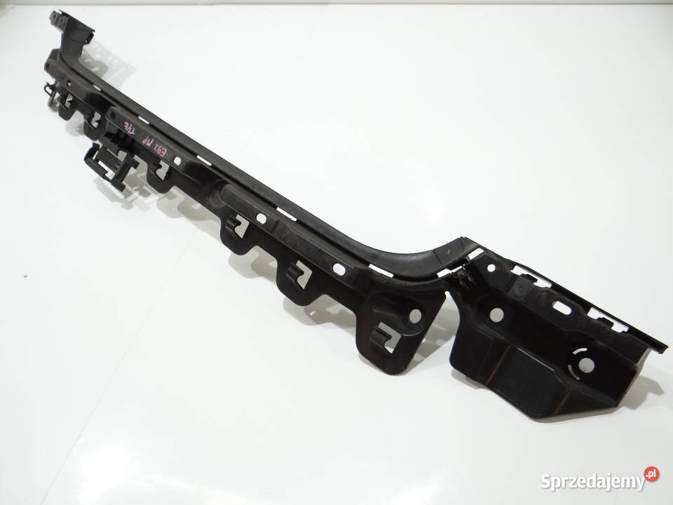 ŚLIZG ZDERZAKA ŚRODKOWY TYLNY BMW E92 M PAKIET Strzyżewice