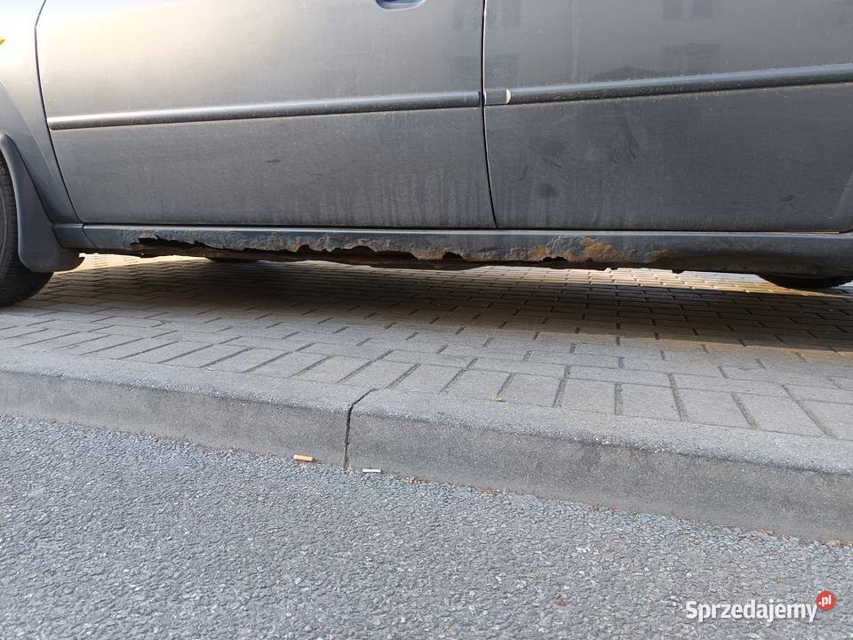 Ford mondeo kombi 18 benzyna klima Rok produkcji 2000 Warszawa sprzedam