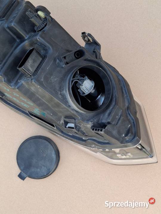 VW POLO V 6R 0914 REFLEKTOR LEWY H4 LAMPA LEWA osobowe Lampy przednie lubuskie Bieleń