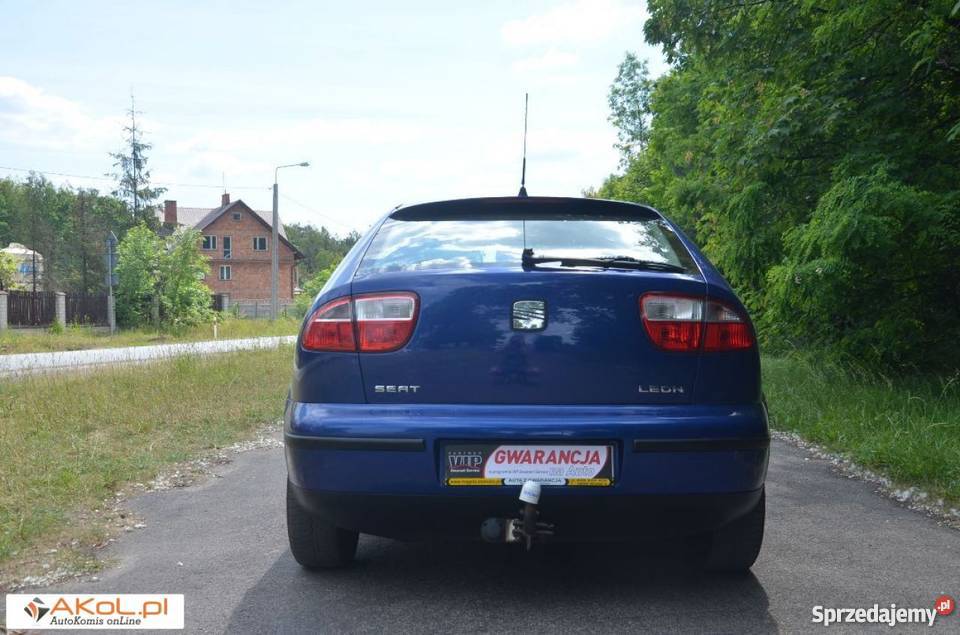 Seat niebieski niebieski mazowieckie Wola Rębkowska