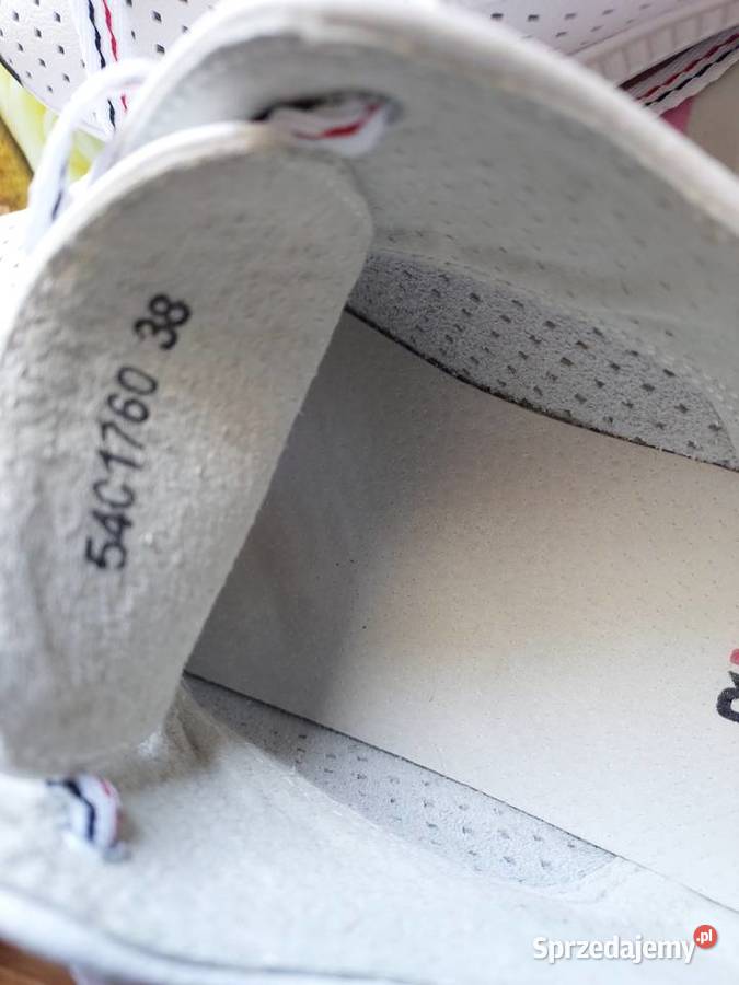 Buty sportowe Nowe skórzane białe Artiker 38 skóra Wrocław