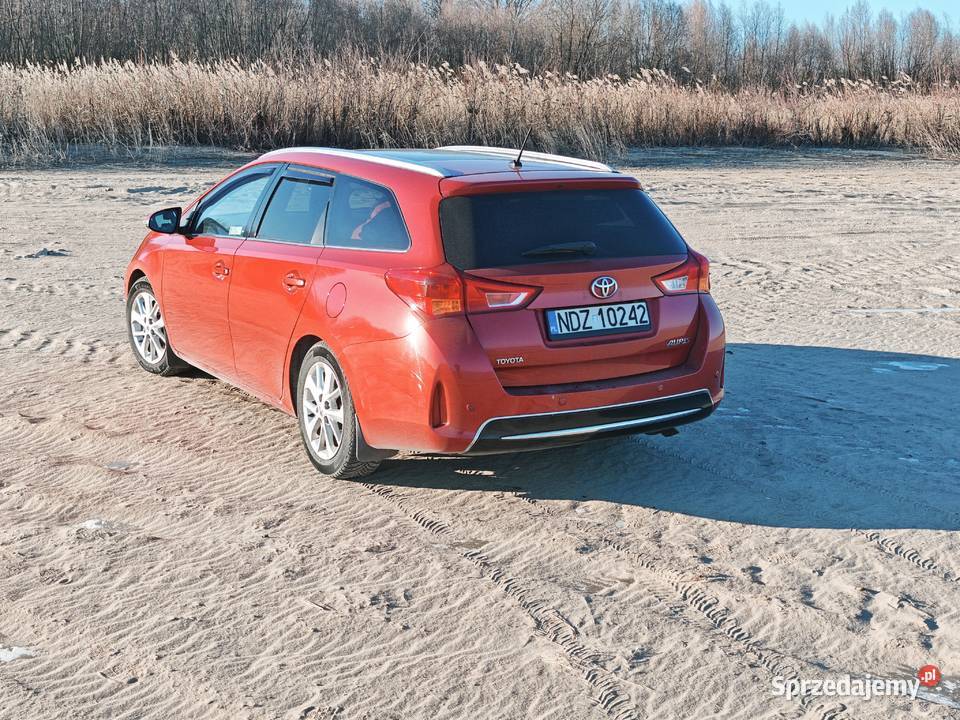 Toyota auris 2 touring sports prestige panorma Błaszki