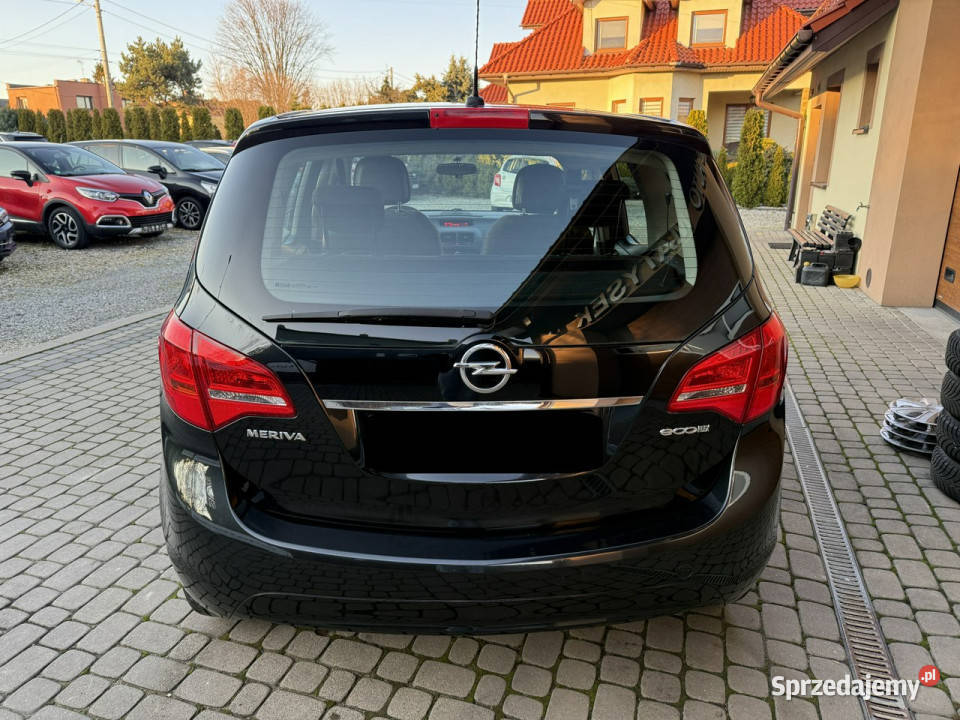 Opel Meriva 14 120 Klimatyzacja II 2010 Hatchback Meriva Orzech sprzedam