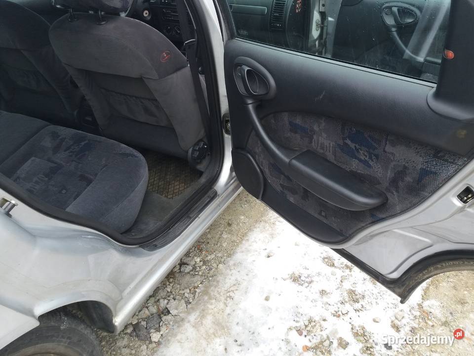 Boczek drzwi prawy tył Citroen Xsara I tapicerki samochodowe Warszawa