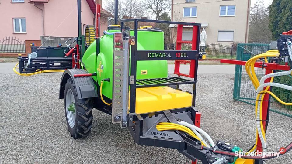 Opryskiwacz ciągany 1200 litrów 15 m lanca zawór nieuszkodzony Zamość