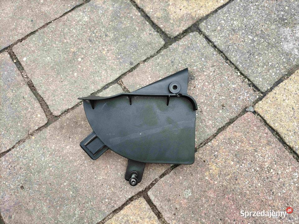 Osłona zamka tylnej klapy bagażnika BMW E46 Elementy wygłuszające