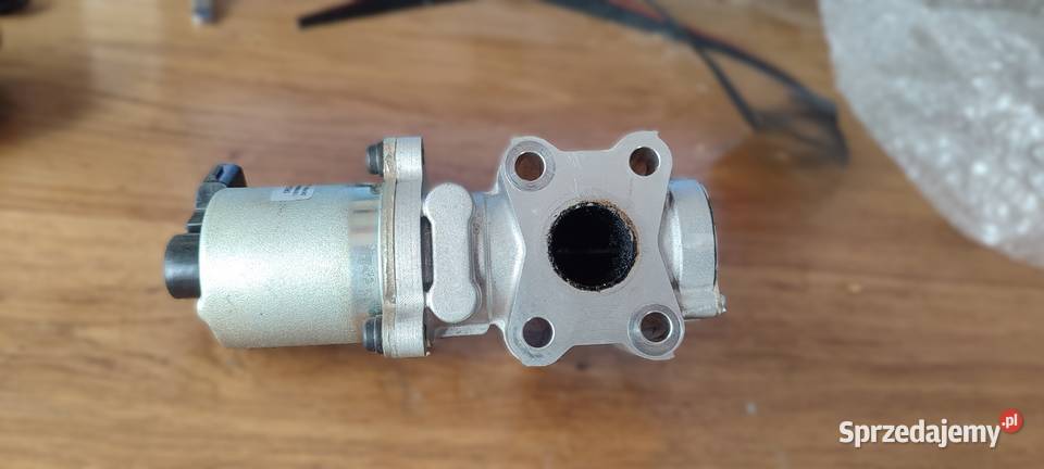 Zawór Egr Toyota Avensis T25 22 osobowe Złotoryja