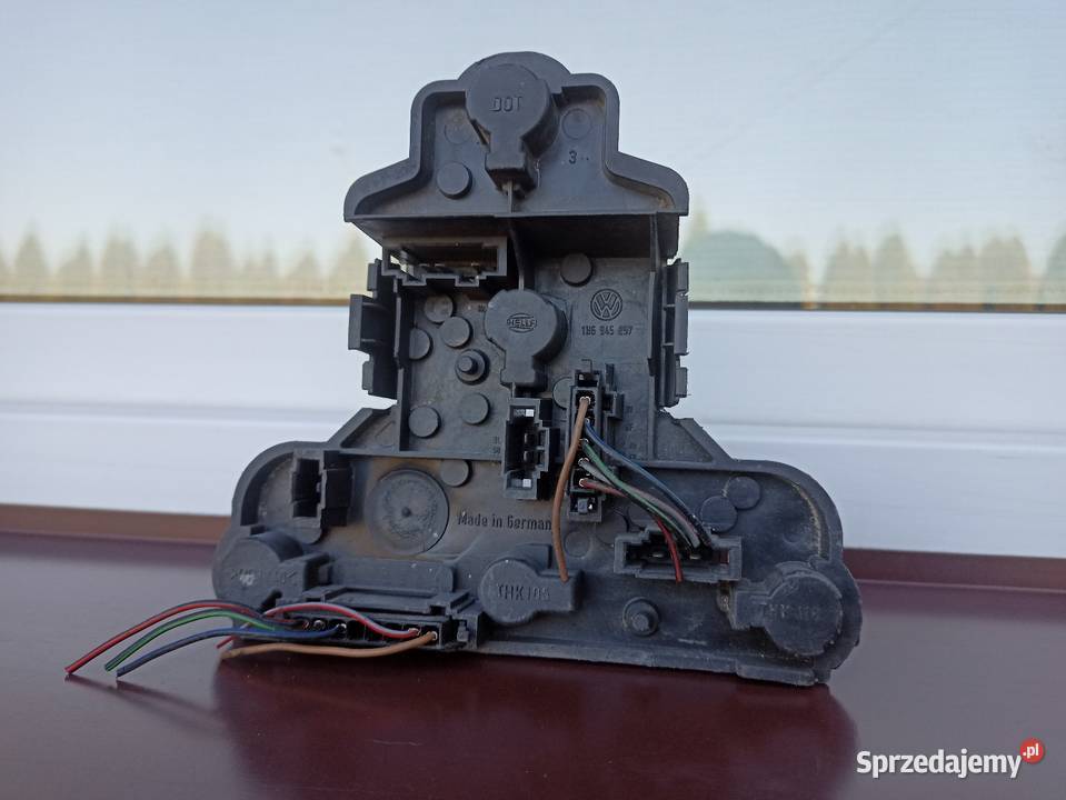 VW Golf MK3 III wkład oprawka lampy tył tylnej Sieradz