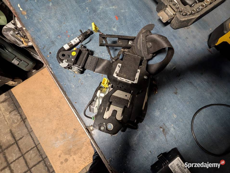 631024200A Mercedes pas PP dopinacz A2068800284 Cieszyn