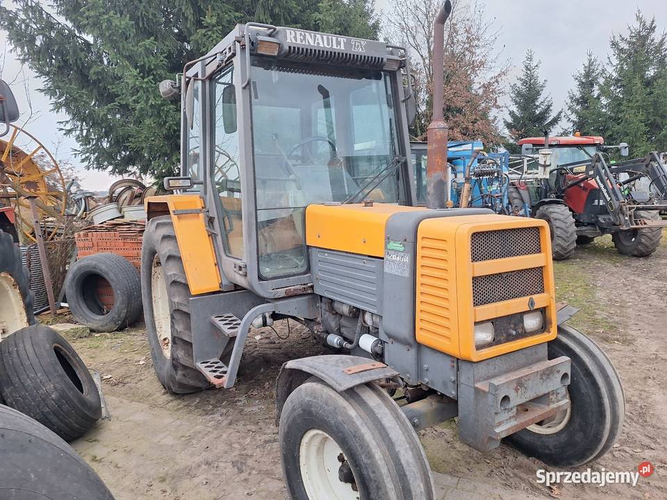 Ciągnik Renault 8012 Uniejów