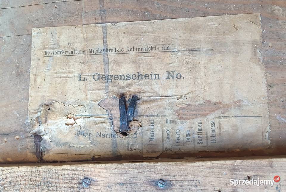 Stara skrzynia z Międzybrodzia Kobiernickiego Zbylitowska Góra