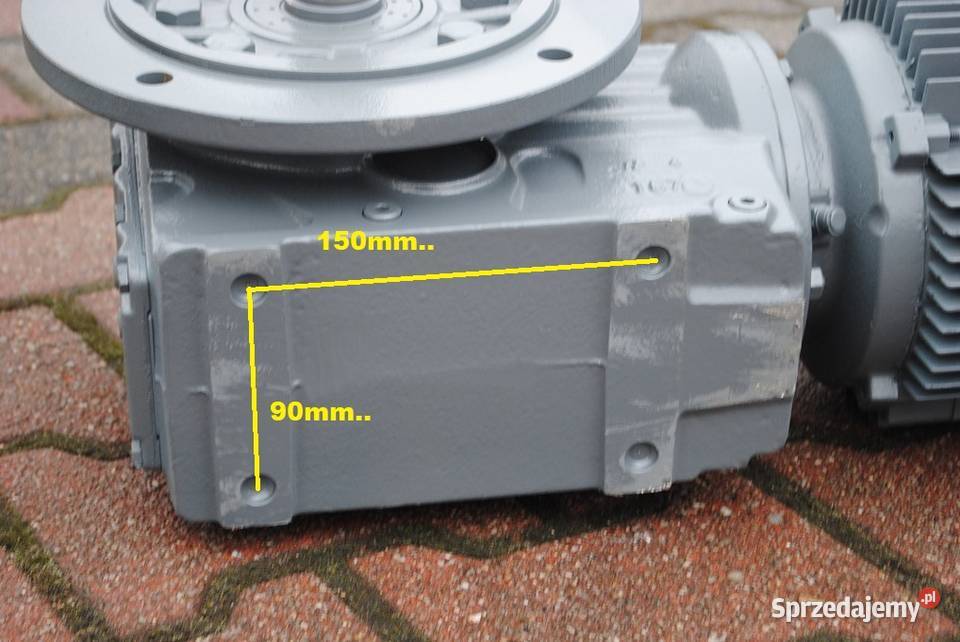 Motoreduktor kątowy 22kw 62obr z hamulcem firmy Kargowa
