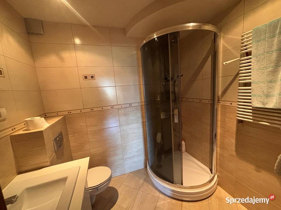 Dom 260m garaż 4 auta Działka 1723 m2 Radomsko