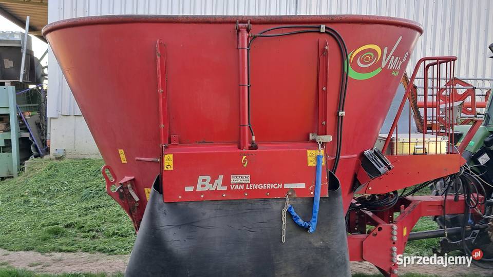 Wóz paszowyPaszowóz BVL V Mix 8