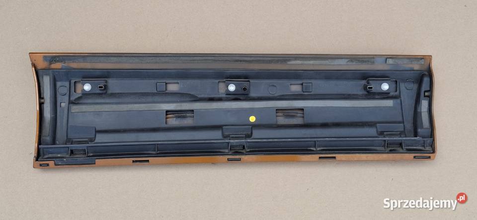 AUDI Q3 8U LISTWA DRZWI LEWY TYŁ NAKŁADKA LEWA