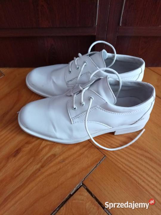 Buty komunijne chłopięce białe 32 polska firma Rzeszów