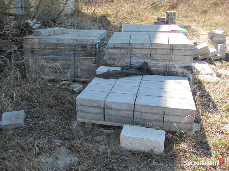 Syndyk sprzeda samochód wózek widłowy