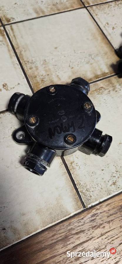 50 letniaFabrycznie nowa bakelitowa rozeta z zachodniopomorskie sprzedam