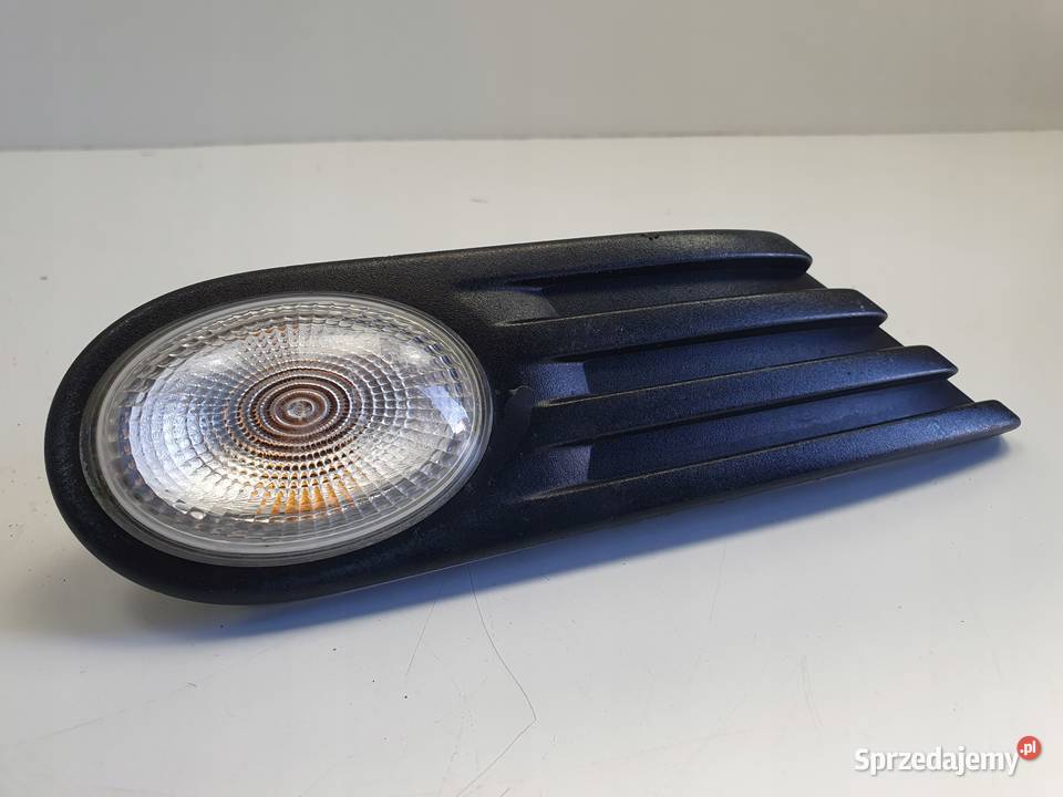 Mini Cooper One R56 0613r PRAWY BOCZNY Rudka