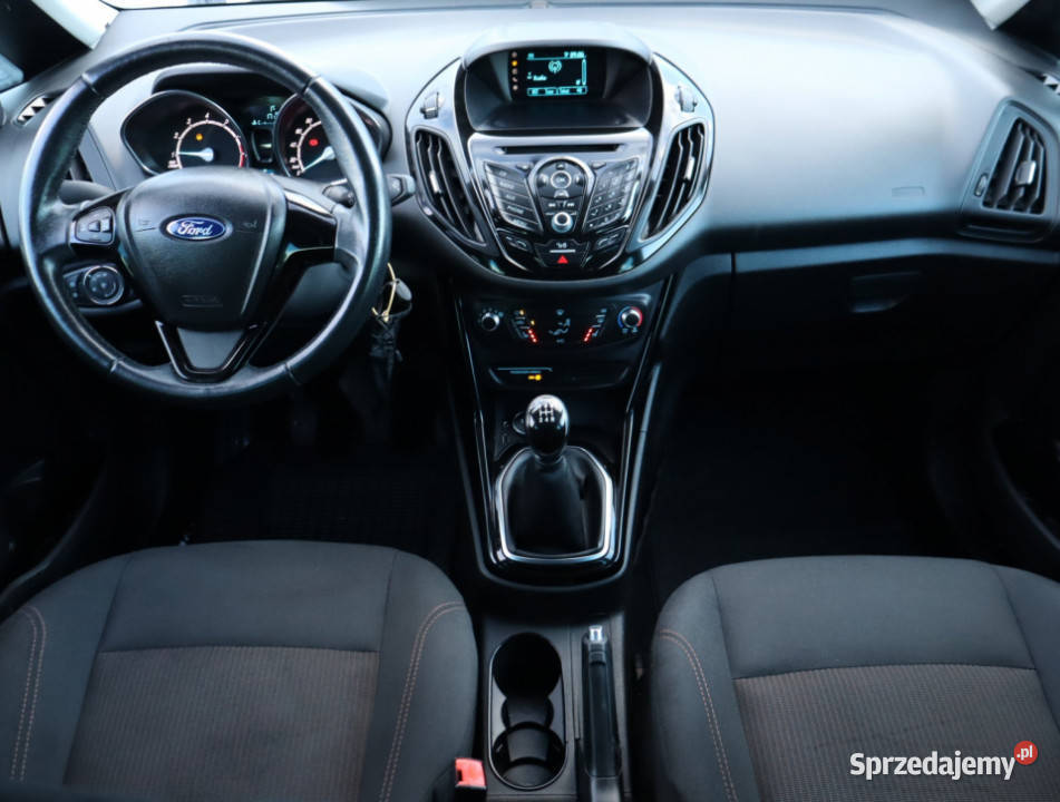 Ford B 10 EcoBoost światła przeciwmgielne