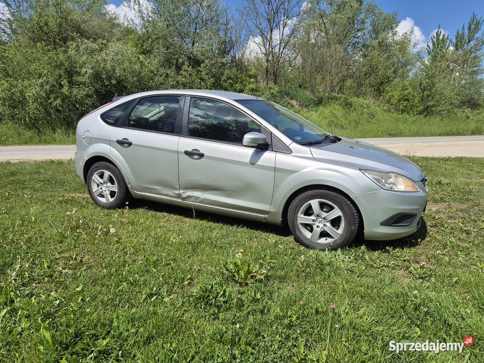 Ford Focus 16 benzyna salon Polska podkarpackie Dębica