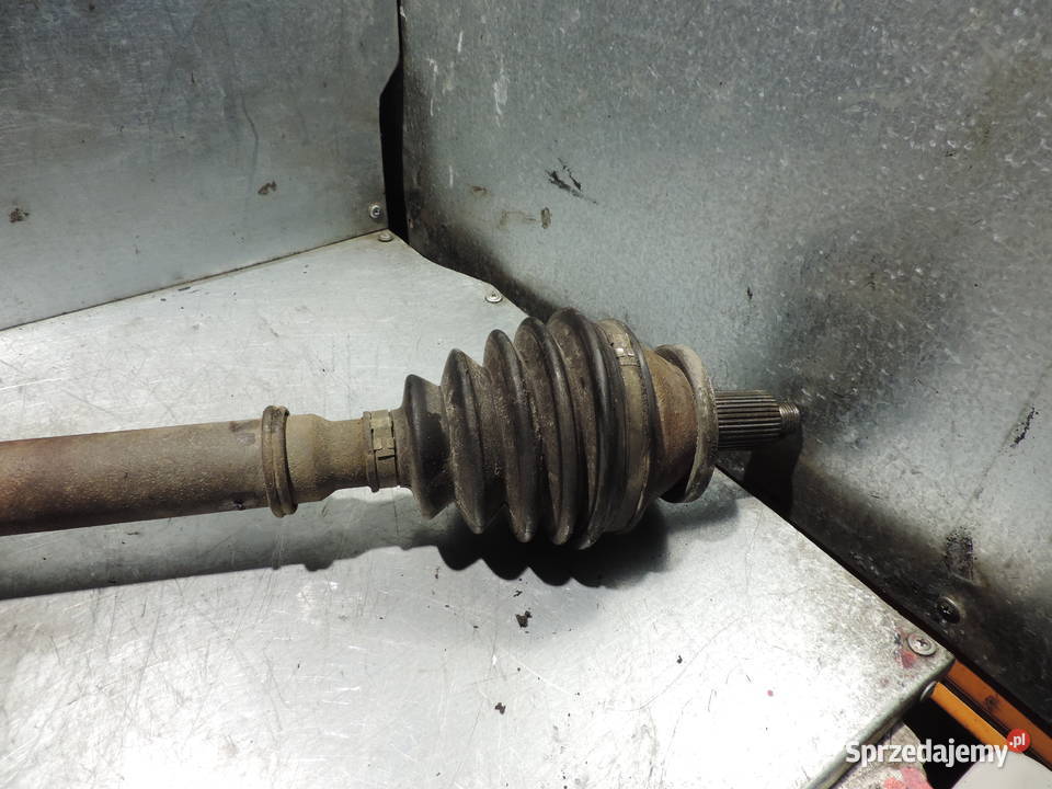 PÓŁOŚ PRAWA PRZEGUB SKODA FABIA 1 12 12V Nowy Sącz