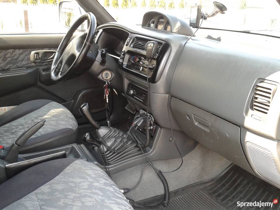 MITSUBISHI L200 Z ZABUDOWĄ Domaniów