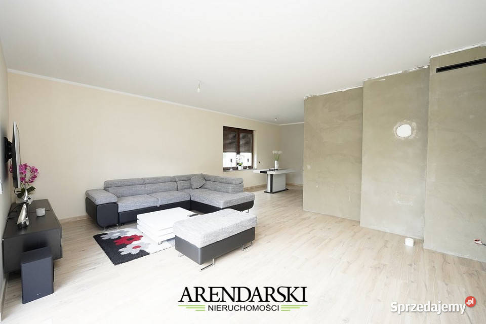 UROCZY BLIŹNIAK W KŁODAWIE 231.6m2 Kłodawa