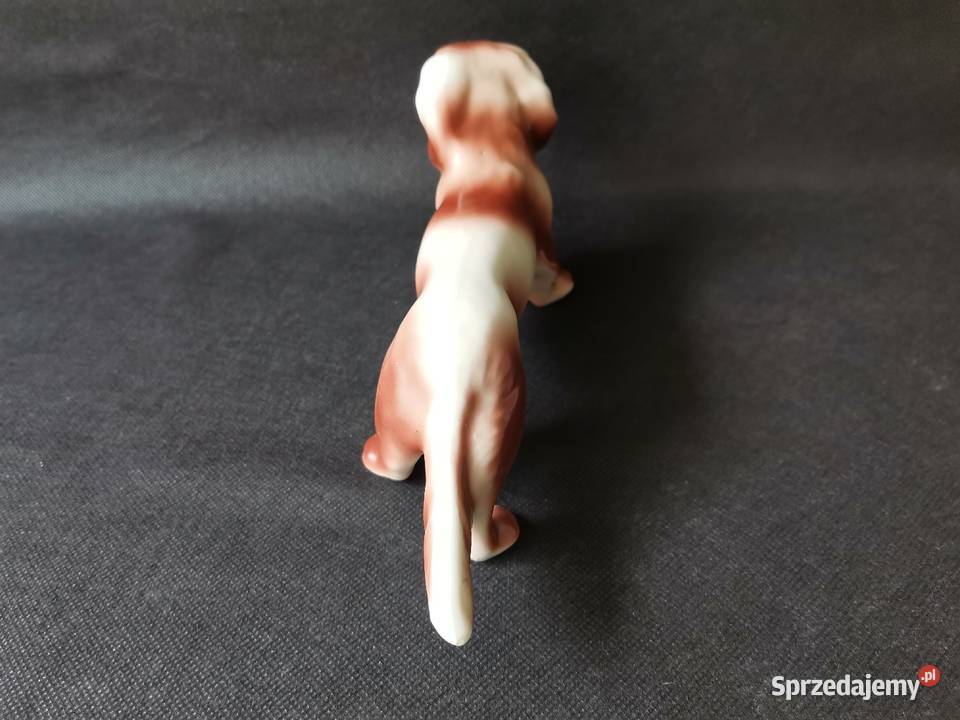 Stara figurka porcelanowa Pies Jamnik porcelana Katowice