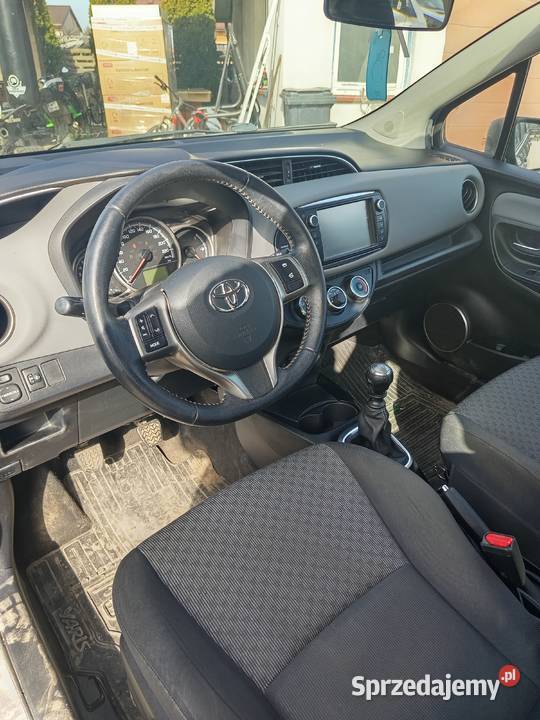 Toyota Yaris Stara Kornica