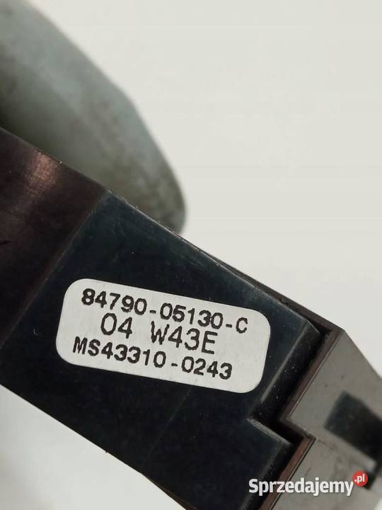 PRZEŁĄCZNIK OGRZEWANIA SZYBY 8479005130C Toyota sprzedam