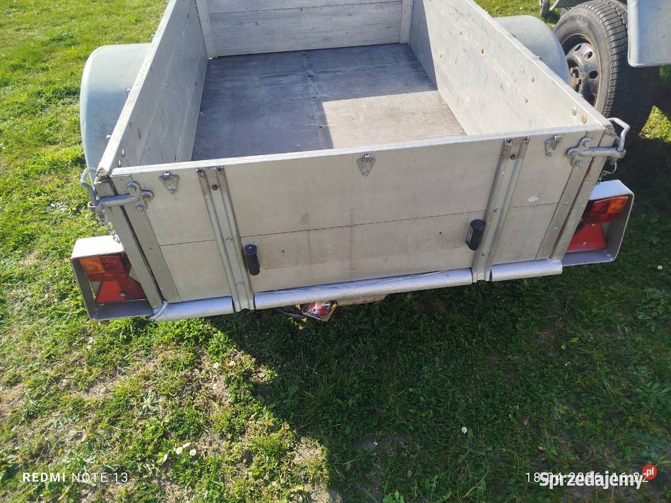 Przyczepki Łopuszno