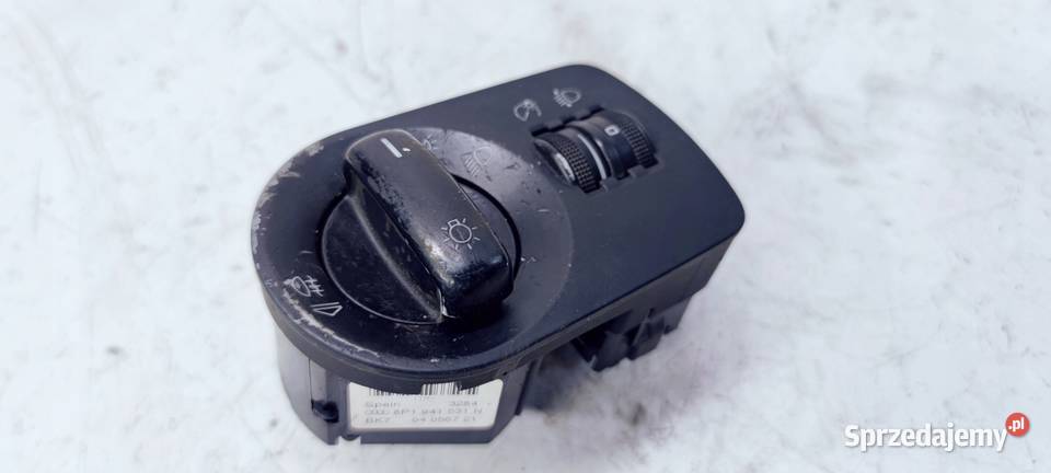 WŁĄCZNIK ŚWIATEŁ AUDI A3 8P 8P1941531N śląskie