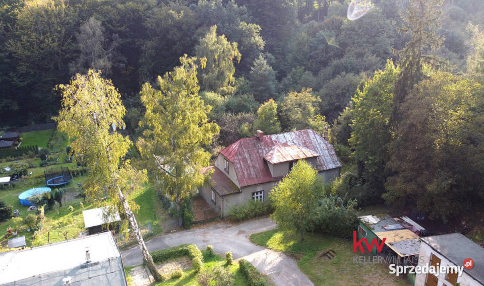 sprzedaży domu wolnostojącego 200m2 Łaziska 3 piętra i więcej