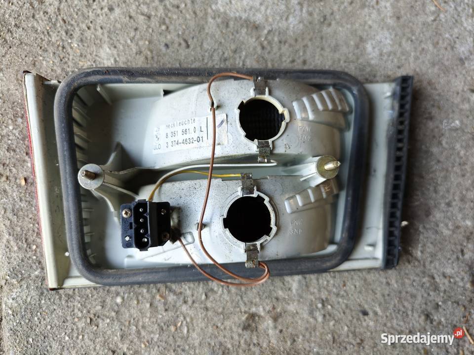 Lampa lewy tył BMW E34 kombi śląskie Żory sprzedam