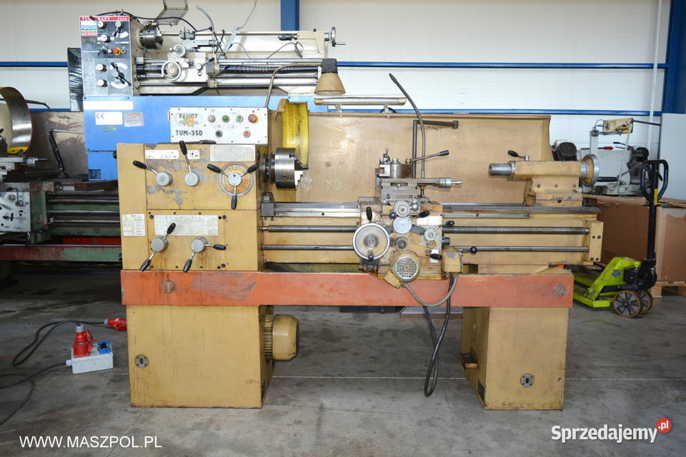 Tokarka uniwersalna TUM 35 D1 x 1000 FAMOT Głowno