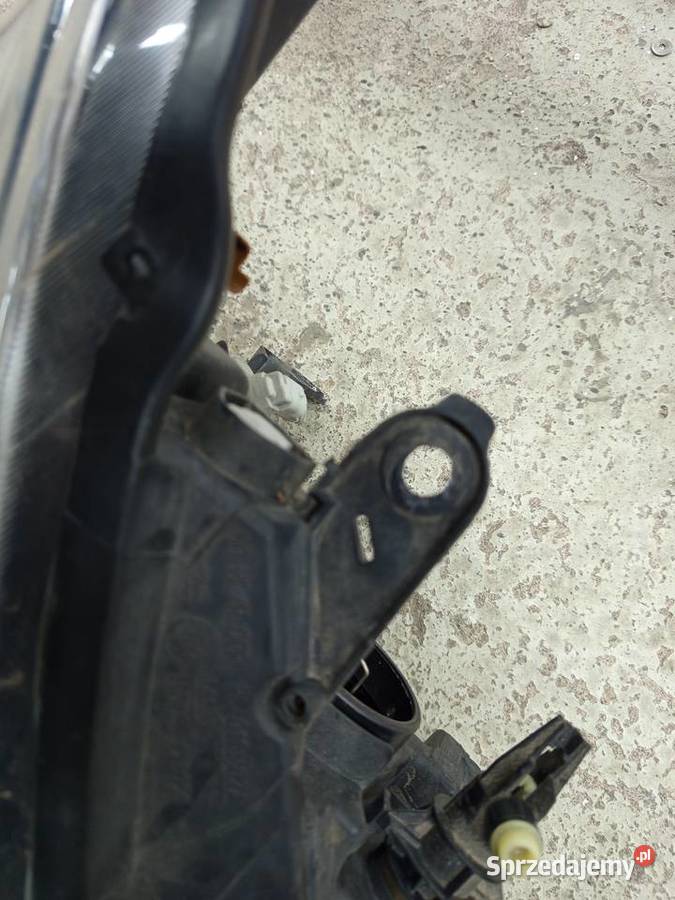 Reflektory dacia dokker lodgy Valeo orginalne podkarpackie Rzeszów