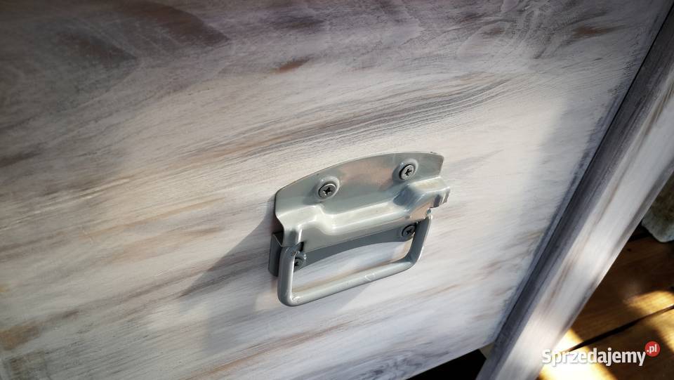 Skrzynia jako stolik kawowy ława vintage Radków