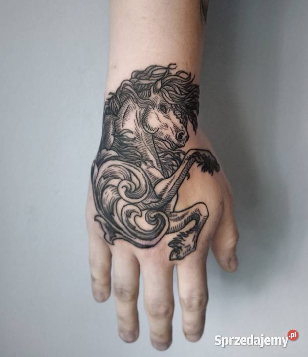 Tatuaże tattoo coverup Częstochowa