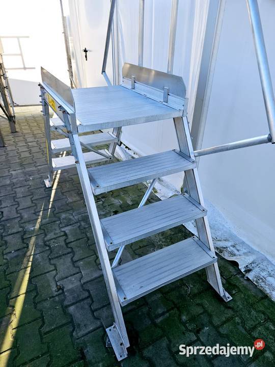 Schodypodest aluminiowy Krotoszyn