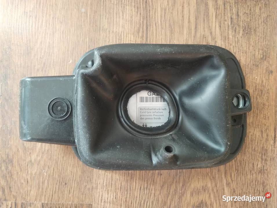 Klapka wlewu paliwa GOLF V Kombi Rok produkcji 2007 Kraków