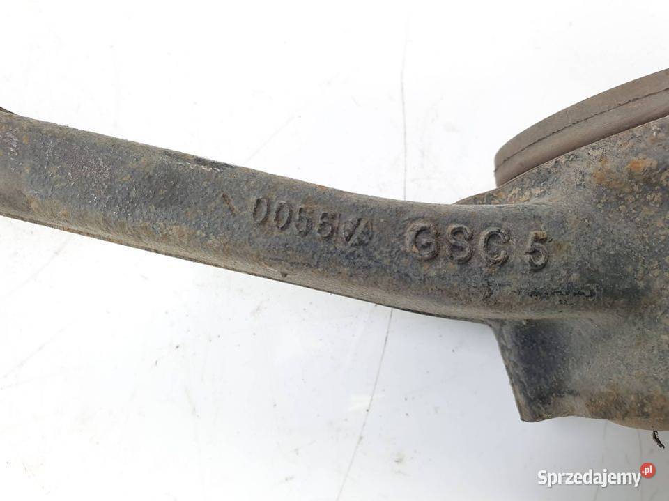 WAHACZ PRZÓD LEWY CADILLAC ESCALADE ESV