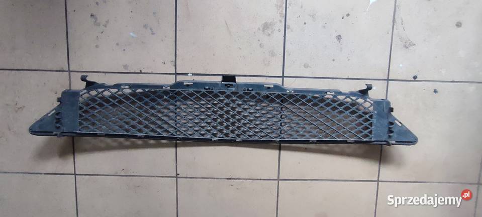 MERCEDES W246 BKLASA KRATKA ZDERZAKA A2468851122 Trzebnica