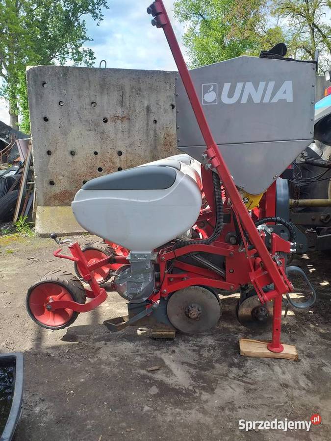 Siewnik do kukurydzy talerzowy Unia Delta D K4 nieuszkodzony Maszyny rolnicze Turek