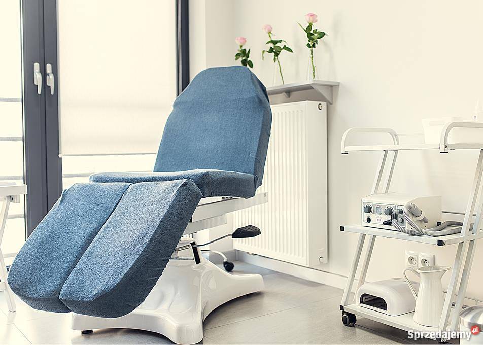 Sprzedam wyposażenie salonu kosmetycznego stan Zduńska Wola