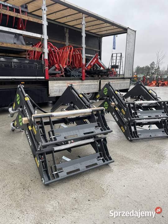 Ładowacz czołowy firmy Agrosped model V700 nieuszkodzony świętokrzyskie Michałów